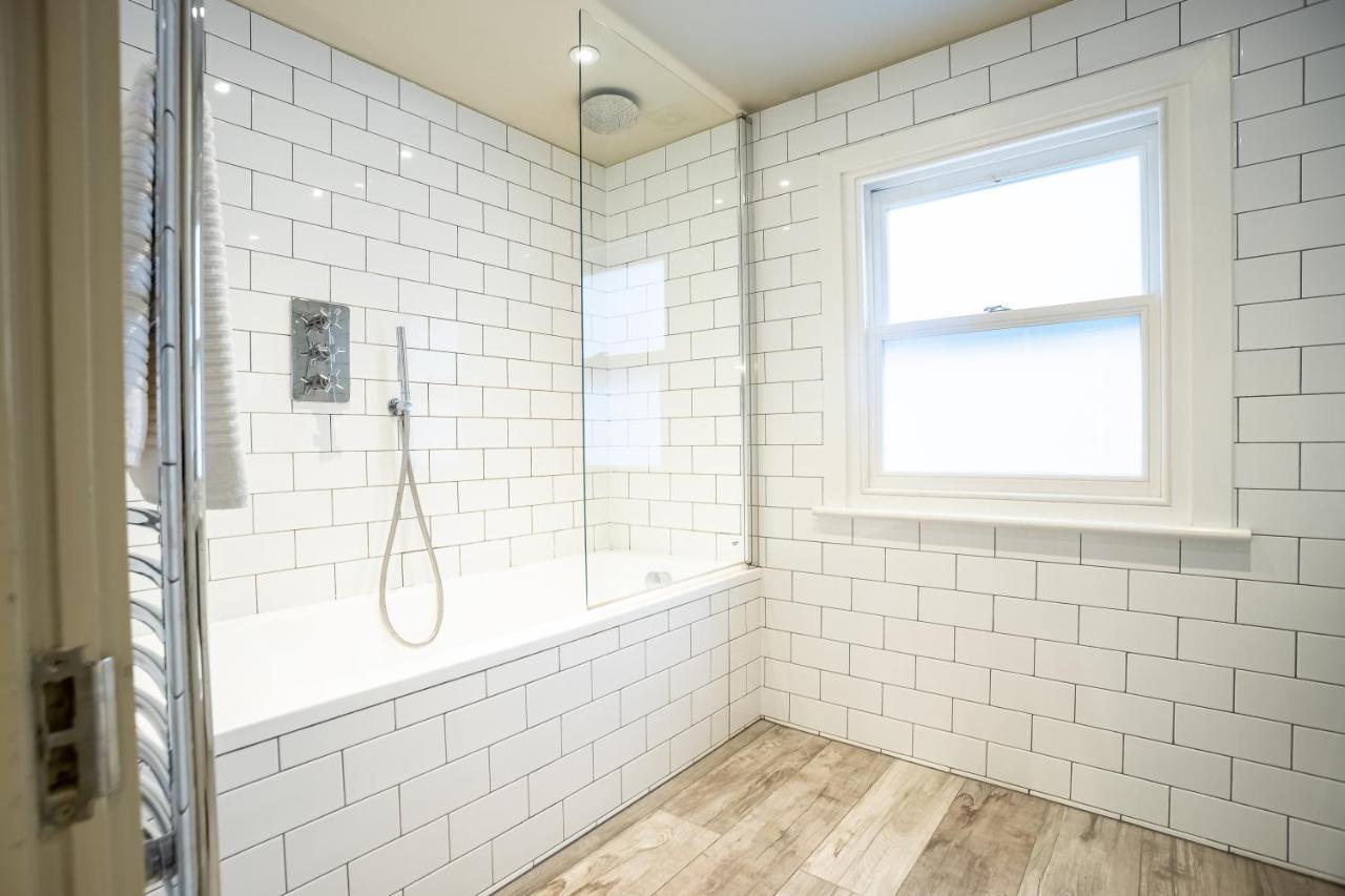 Modern Two Bedroom Apartment In Fulham By Sojo Stay London Luaran gambar